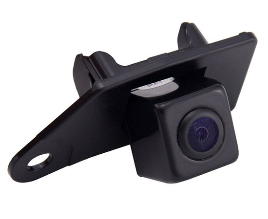 Штатная камера заднего вида Mitsubishi ASX с углом обзора 170°