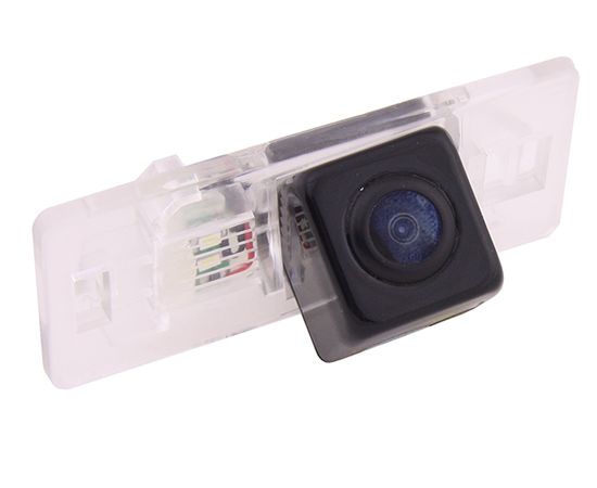 Цветная камера заднего вида для автомобилей AUDI A1, A3 11-, A4 08-, A5, A6 11-,Q3, Q5, TT